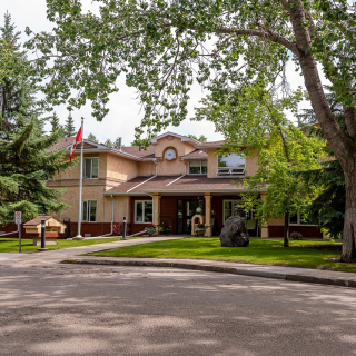 Apple Blossom Manor